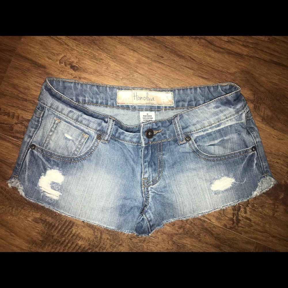Daisy Dukes! Very Short Shorts! Jean Shorts!